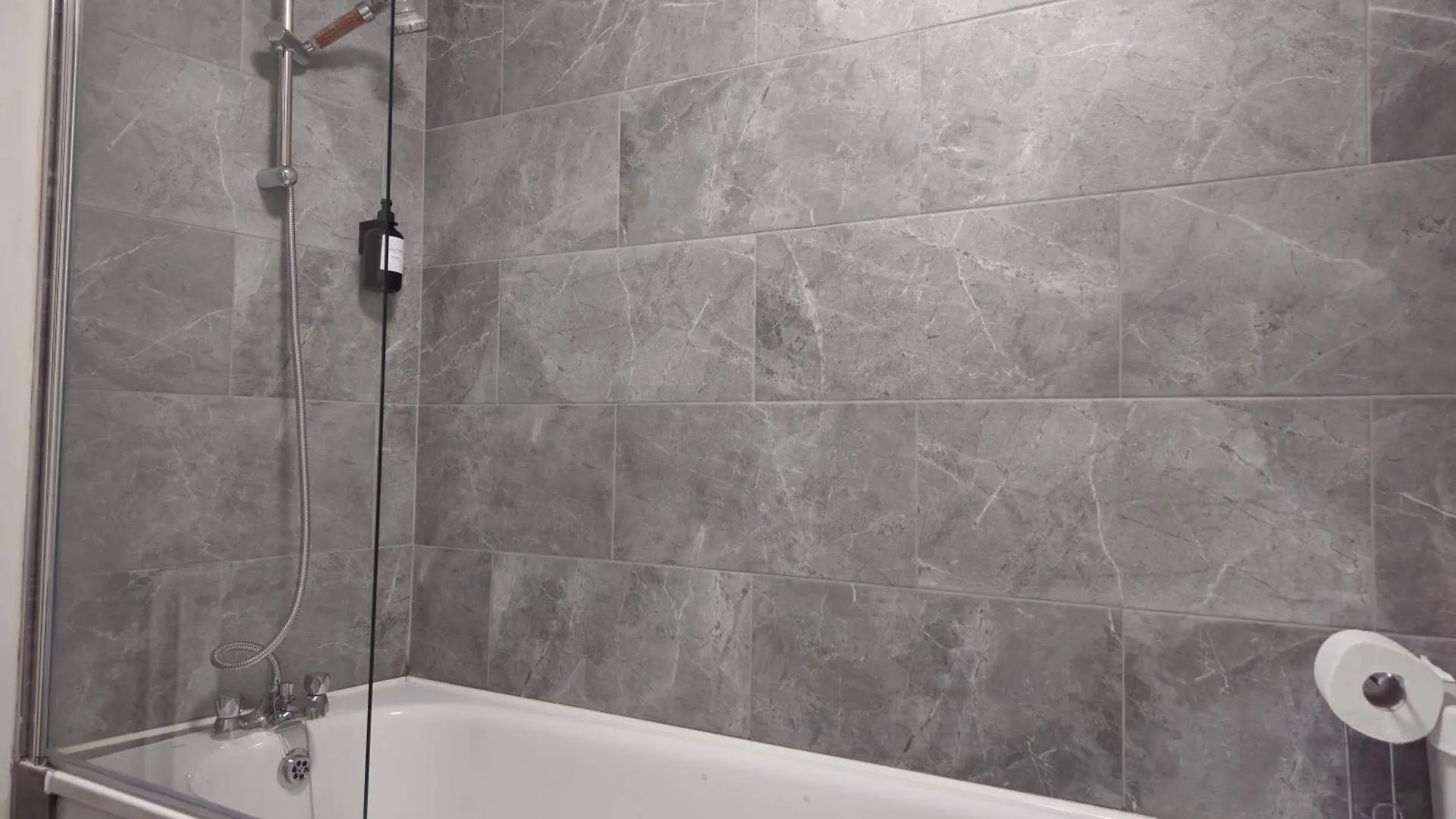 Modern Belfast City Centre Apartment