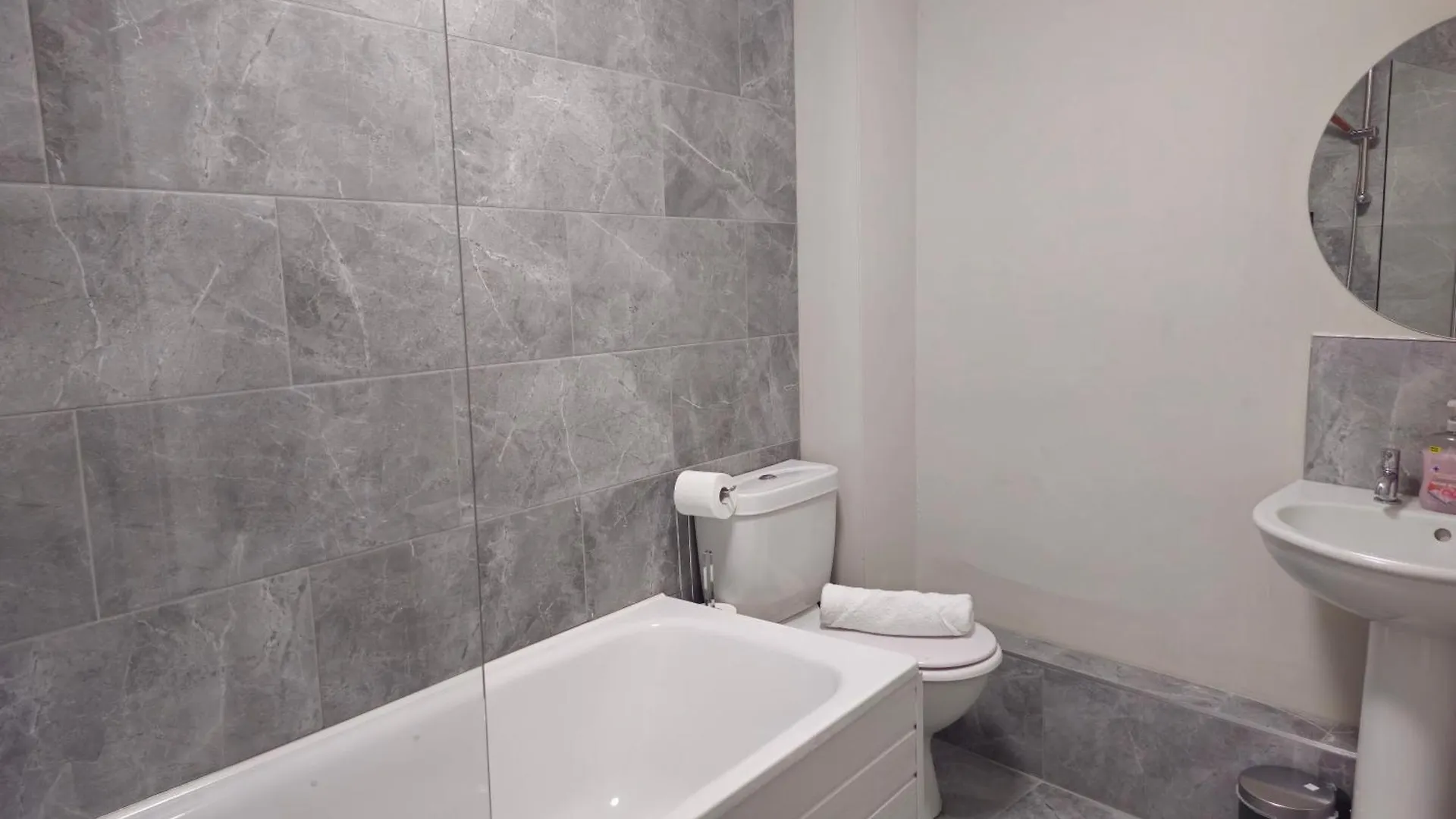 Modern Belfast City Centre Apartment